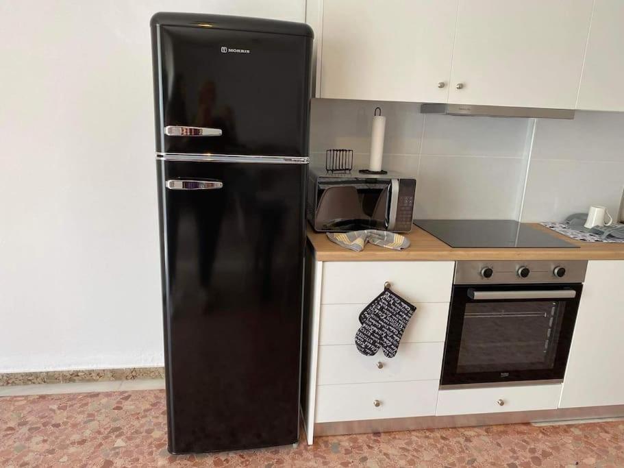 New! Flower Patio House 2 Bdr - Bbq - Wash Machine Λαύριο Εξωτερικό φωτογραφία